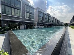 Belgravia Ace (D28), Terrace #574539071
